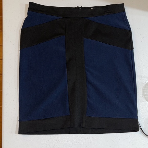 BCBG Generation Black Blue Bodycon Pencil Skirt 10 - Picture 1 of 12